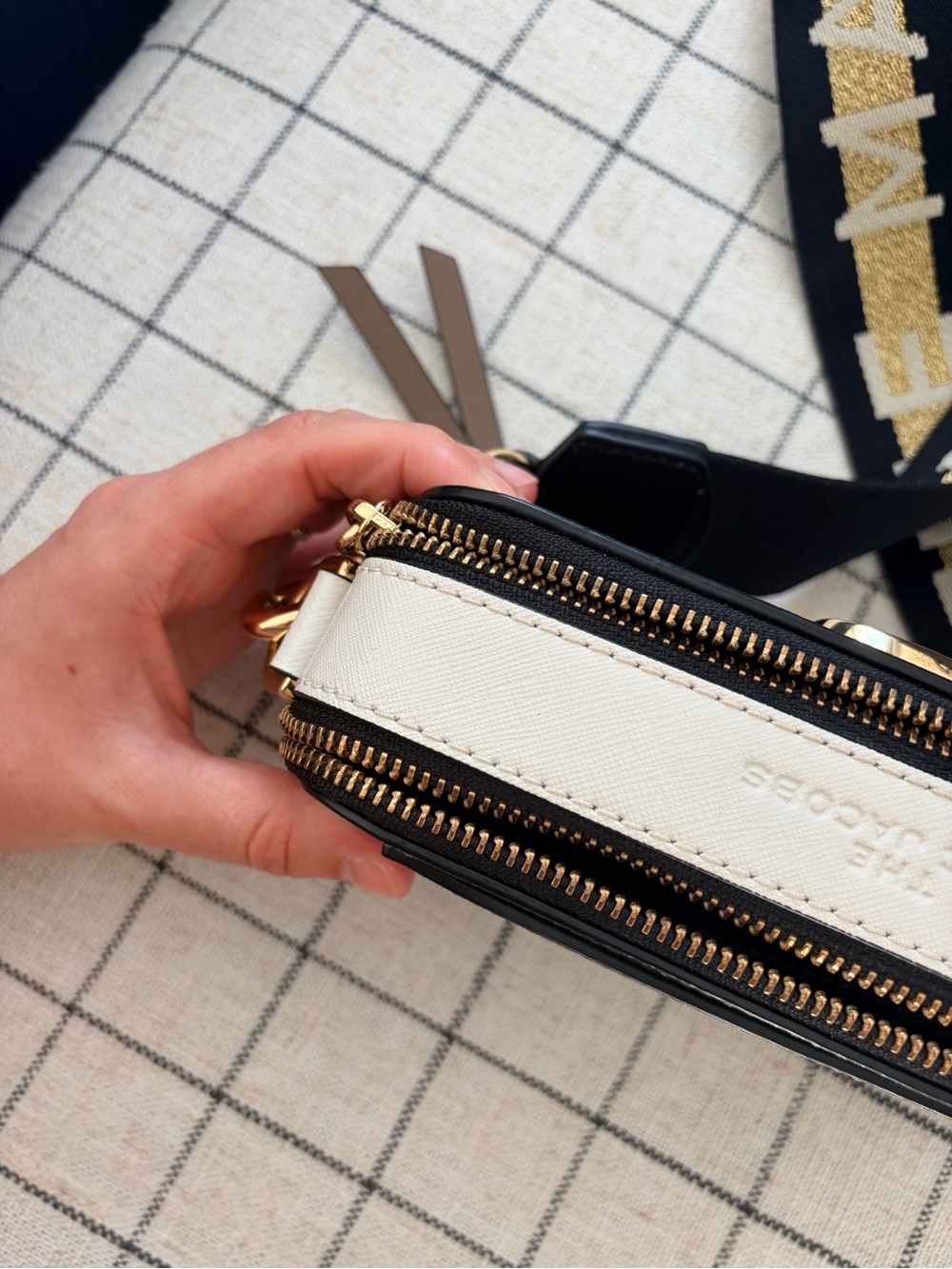 Marc Jacob’s Crossbody - Picture 13 of 13